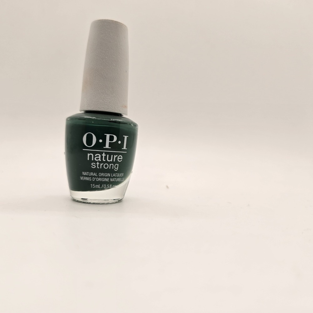 OPI Nature Strong Natural Vegan Nail Lacquer - 0.5oz/ 15mL Leaf By Example NEW!